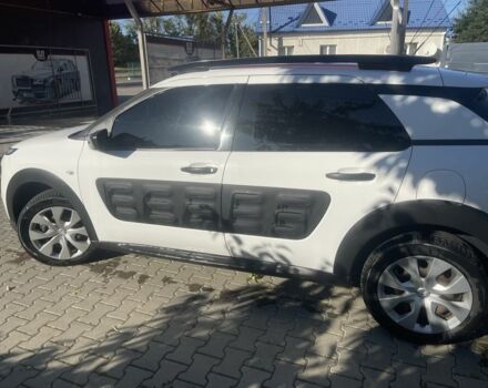 Белый Ситроен С4, объемом двигателя 1.6 л и пробегом 265 тыс. км за 10999 $, фото 5 на Automoto.ua