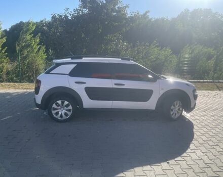 Белый Ситроен С4, объемом двигателя 1.6 л и пробегом 265 тыс. км за 10999 $, фото 7 на Automoto.ua