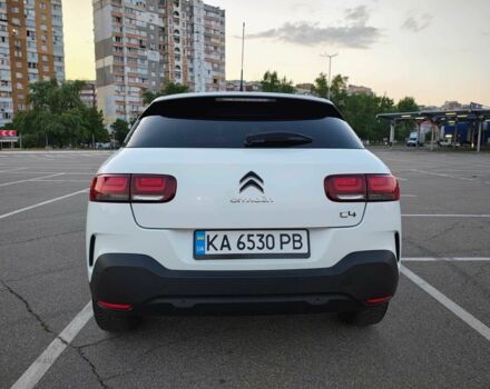 Белый Ситроен С4, объемом двигателя 1.5 л и пробегом 175 тыс. км за 16275 $, фото 6 на Automoto.ua