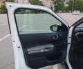 Белый Ситроен С4, объемом двигателя 1.5 л и пробегом 175 тыс. км за 16275 $, фото 18 на Automoto.ua