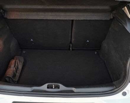 Белый Ситроен С4, объемом двигателя 1.5 л и пробегом 175 тыс. км за 16275 $, фото 22 на Automoto.ua