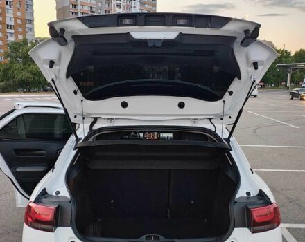 Белый Ситроен С4, объемом двигателя 1.5 л и пробегом 175 тыс. км за 16275 $, фото 21 на Automoto.ua