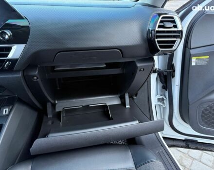 Белый Ситроен С4, объемом двигателя 0 л и пробегом 50 тыс. км за 16590 $, фото 37 на Automoto.ua