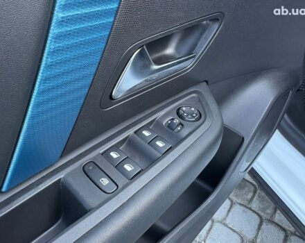 Белый Ситроен С4, объемом двигателя 0 л и пробегом 50 тыс. км за 16590 $, фото 20 на Automoto.ua