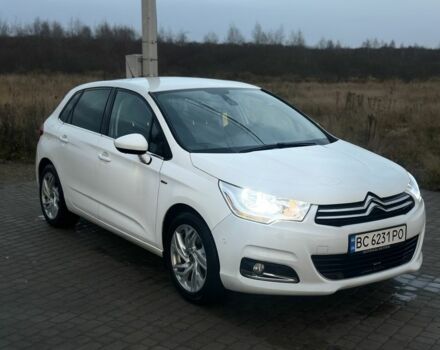 Белый Ситроен С4, объемом двигателя 1.6 л и пробегом 178 тыс. км за 6600 $, фото 2 на Automoto.ua