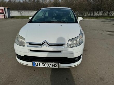 Ситроен С4 2005 в Лубнах на Automoto.ua Белый Ситроен С4, объемом двигателя 1.6 л и пробегом 261 тыс. км за 4300 $, фото 1 на Automoto.ua