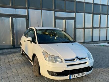 Белый Ситроен С4, объемом двигателя 1.56 л и пробегом 323 тыс. км за 3333 $, фото 1 на Automoto.ua