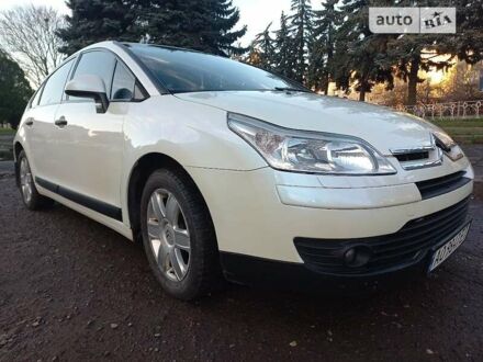 Ситроен С4 2007 в Ужгороде на Automoto.ua Белый Ситроен С4, объемом двигателя 1.6 л и пробегом 310 тыс. км за 4500 $, фото 1 на Automoto.ua