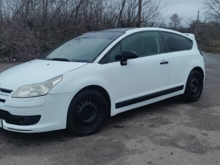 Белый Ситроен С4, объемом двигателя 1.6 л и пробегом 300 тыс. км за 2700 $, фото 1 на Automoto.ua