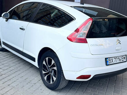 Белый Ситроен С4, объемом двигателя 1.59 л и пробегом 230 тыс. км за 4300 $, фото 1 на Automoto.ua