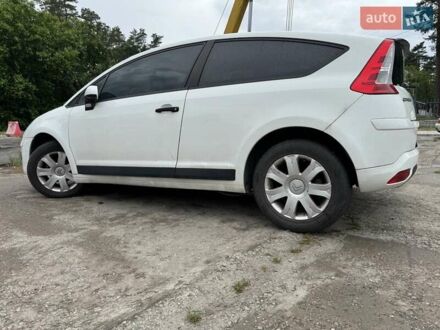 Ситроен С4 2008 в Киеве на Automoto.ua Белый Ситроен С4, объемом двигателя 1.6 л и пробегом 177 тыс. км за 3200 $, фото 1 на Automoto.ua
