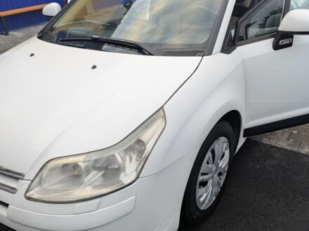 Белый Ситроен С4, объемом двигателя 1.6 л и пробегом 316 тыс. км за 3499 $, фото 1 на Automoto.ua