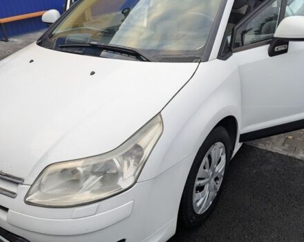 Белый Ситроен С4, объемом двигателя 1.6 л и пробегом 316 тыс. км за 3499 $, фото 1 на Automoto.ua