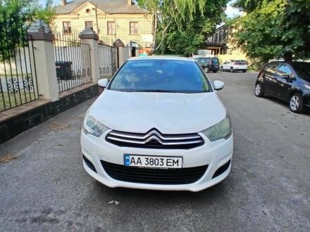 Ситроен С4 2011 в Киеве на Automoto.ua Белый Ситроен С4, объемом двигателя 1.6 л и пробегом 245 тыс. км за 7500 $, фото 1 на Automoto.ua