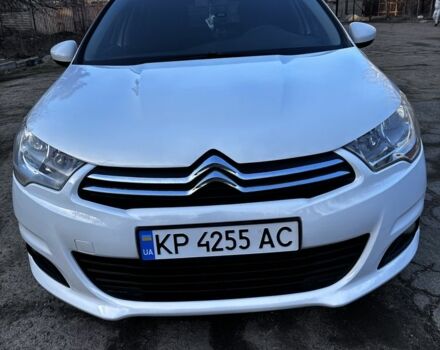 Белый Ситроен С4, объемом двигателя 1.6 л и пробегом 147 тыс. км за 6500 $, фото 1 на Automoto.ua