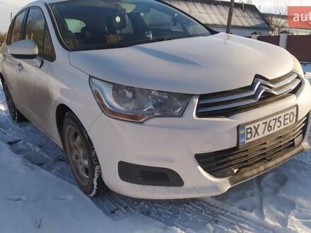 Білий Сітроен С4, об'ємом двигуна 1.6 л та пробігом 322 тис. км за 5500 $, фото 1 на Automoto.ua