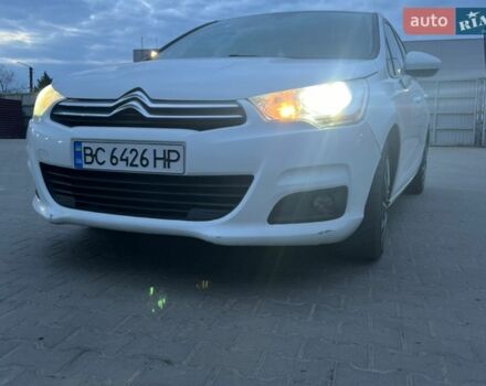 Белый Ситроен С4, объемом двигателя 1.6 л и пробегом 187 тыс. км за 7777 $, фото 1 на Automoto.ua