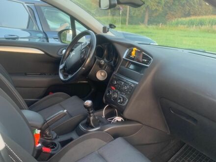 Білий Сітроен С4, об'ємом двигуна 1.6 л та пробігом 219 тис. км за 6500 $, фото 1 на Automoto.ua