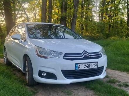 Ситроен С4 2012 в Ивано-Франковске на Automoto.ua Белый Ситроен С4, объемом двигателя 1.56 л и пробегом 232 тыс. км за 7180 $, фото 1 на Automoto.ua