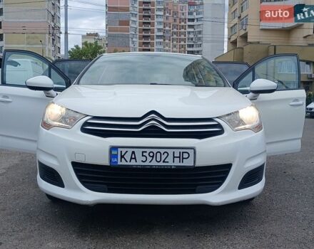 Белый Ситроен С4, объемом двигателя 1.56 л и пробегом 173 тыс. км за 6500 $, фото 1 на Automoto.ua