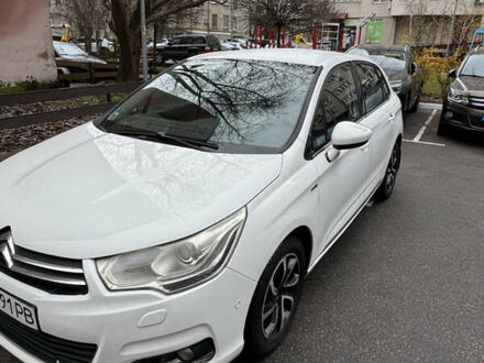 Білий Сітроен С4, об'ємом двигуна 1.56 л та пробігом 265 тис. км за 7500 $, фото 1 на Automoto.ua