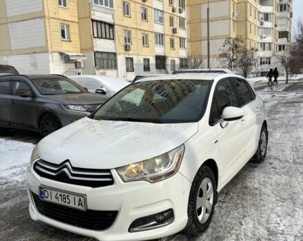 Белый Ситроен С4, объемом двигателя 1.6 л и пробегом 229 тыс. км за 7700 $, фото 1 на Automoto.ua