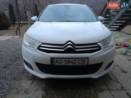 Белый Ситроен С4, объемом двигателя 1.56 л и пробегом 280 тыс. км за 4500 $, фото 1 на Automoto.ua