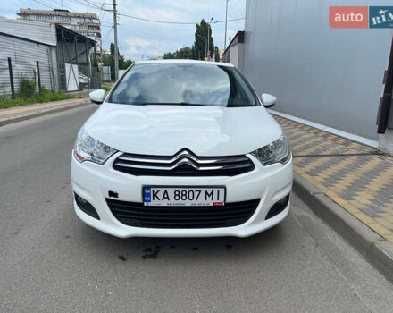 Білий Сітроен С4, об'ємом двигуна 1.59 л та пробігом 122 тис. км за 6500 $, фото 1 на Automoto.ua