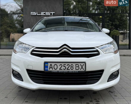 Белый Ситроен С4, объемом двигателя 1.6 л и пробегом 137 тыс. км за 8500 $, фото 1 на Automoto.ua