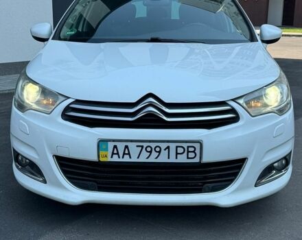 Білий Сітроен С4, об'ємом двигуна 1.56 л та пробігом 272 тис. км за 6900 $, фото 1 на Automoto.ua