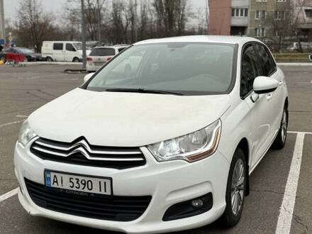 Белый Ситроен С4, объемом двигателя 1.56 л и пробегом 185 тыс. км за 8800 $, фото 1 на Automoto.ua