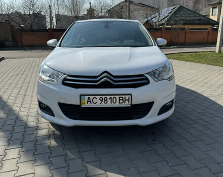 Белый Ситроен С4, объемом двигателя 1.56 л и пробегом 98 тыс. км за 11500 $, фото 1 на Automoto.ua