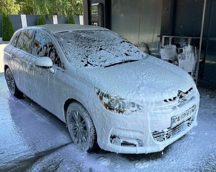 Білий Сітроен С4, об'ємом двигуна 1.56 л та пробігом 217 тис. км за 7999 $, фото 1 на Automoto.ua
