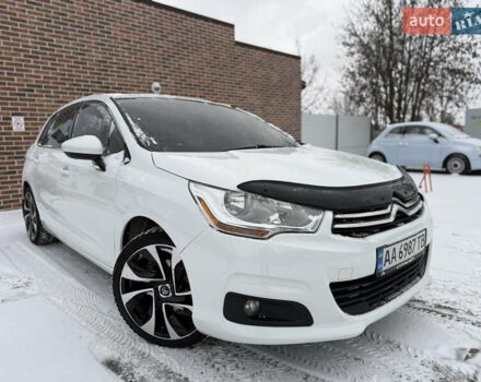 Белый Ситроен С4, объемом двигателя 1.6 л и пробегом 107 тыс. км за 6999 $, фото 1 на Automoto.ua
