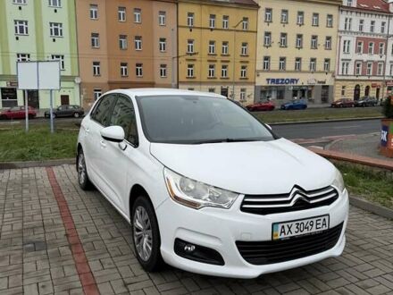 Білий Сітроен С4, об'ємом двигуна 1.59 л та пробігом 120 тис. км за 7500 $, фото 1 на Automoto.ua