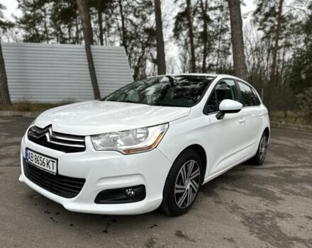 Белый Ситроен С4, объемом двигателя 1.6 л и пробегом 180 тыс. км за 8850 $, фото 1 на Automoto.ua
