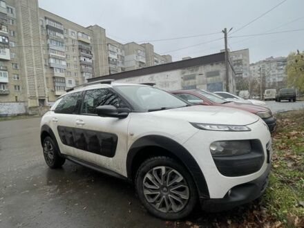 Білий Сітроен С4, об'ємом двигуна 1.2 л та пробігом 210 тис. км за 7800 $, фото 1 на Automoto.ua
