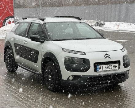 Білий Сітроен С4, об'ємом двигуна 1.6 л та пробігом 222 тис. км за 8300 $, фото 1 на Automoto.ua