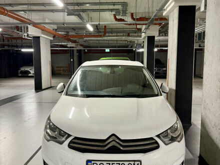 Білий Сітроен С4, об'ємом двигуна 1.6 л та пробігом 169 тис. км за 9850 $, фото 1 на Automoto.ua