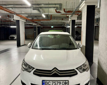 Белый Ситроен С4, объемом двигателя 1.6 л и пробегом 169 тыс. км за 9850 $, фото 1 на Automoto.ua