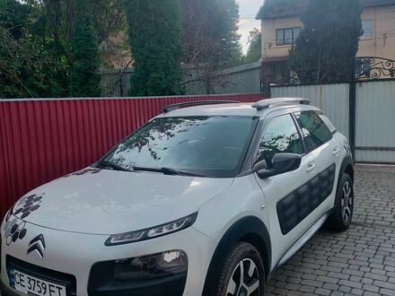 Ситроен С4 2015 в Кицмане на Automoto.ua Белый Ситроен С4, объемом двигателя 1.2 л и пробегом 157 тыс. км за 10328 $, фото 1 на Automoto.ua
