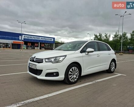Белый Ситроен С4, объемом двигателя 1.2 л и пробегом 104 тыс. км за 9500 $, фото 1 на Automoto.ua