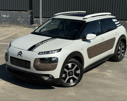 Белый Ситроен С4, объемом двигателя 1.6 л и пробегом 187 тыс. км за 11700 $, фото 1 на Automoto.ua