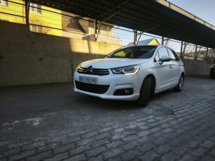 Білий Сітроен С4, об'ємом двигуна 1.6 л та пробігом 230 тис. км за 8500 $, фото 1 на Automoto.ua