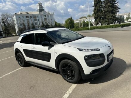 Сітроен С4 2017 у Краматорске на Automoto.ua Білий Сітроен С4, об'ємом двигуна 1.2 л та пробігом 89 тис. км за 14000 $, фото 1 на Automoto.ua