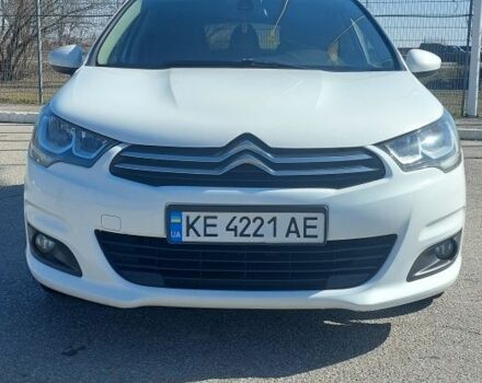 Белый Ситроен С4, объемом двигателя 1.6 л и пробегом 118 тыс. км за 11800 $, фото 1 на Automoto.ua
