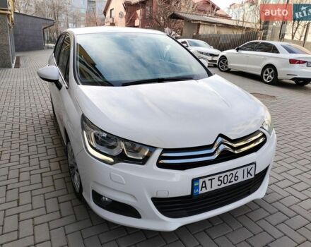 Белый Ситроен С4, объемом двигателя 1.6 л и пробегом 218 тыс. км за 11000 $, фото 1 на Automoto.ua