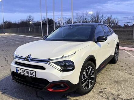Ситроен С4 2023 в Днепре (Днепропетровске) на Automoto.ua Белый Ситроен С4, объемом двигателя 1.2 л и пробегом 21 тыс. км за 23900 $, фото 1 на Automoto.ua