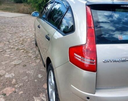 Бежевий Сітроен С4, об'ємом двигуна 1.6 л та пробігом 200 тис. км за 3900 $, фото 1 на Automoto.ua