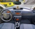 Бежевый Ситроен С4, объемом двигателя 1.6 л и пробегом 220 тыс. км за 4300 $, фото 1 на Automoto.ua